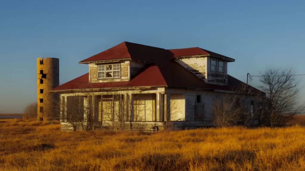 Abandoned Farmhouse