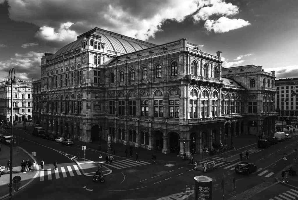 Vienna State Opera - Wiener Staatsoper odds and ends