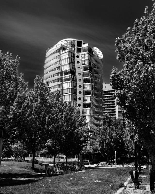 Vancouver – Architectural and Street Photography